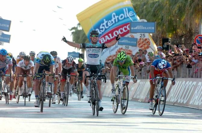 Mark Cavendish (Omega Pharma-Quick Step) wins the sprint in Margherita di Savoia
