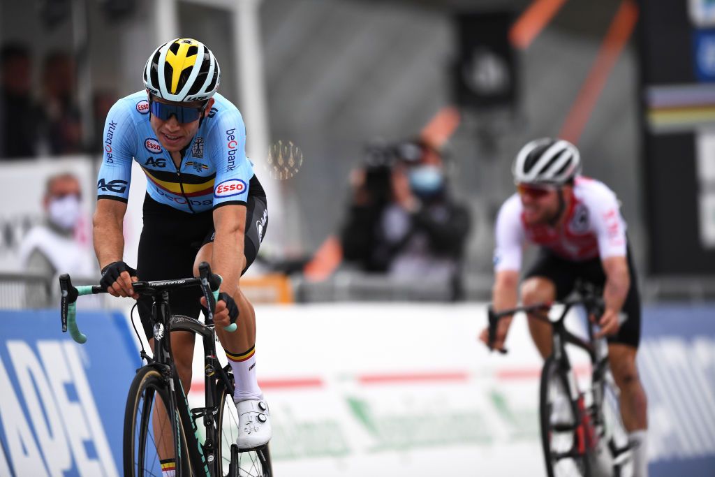 Wout van Aert takes the silver medal in Imola