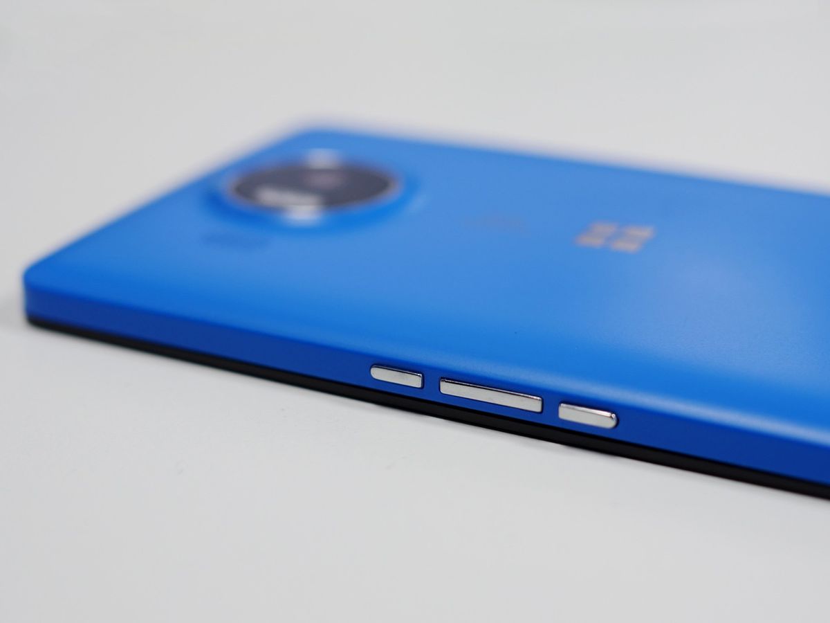 Orange and Blue replacement covers for the Lumia 950