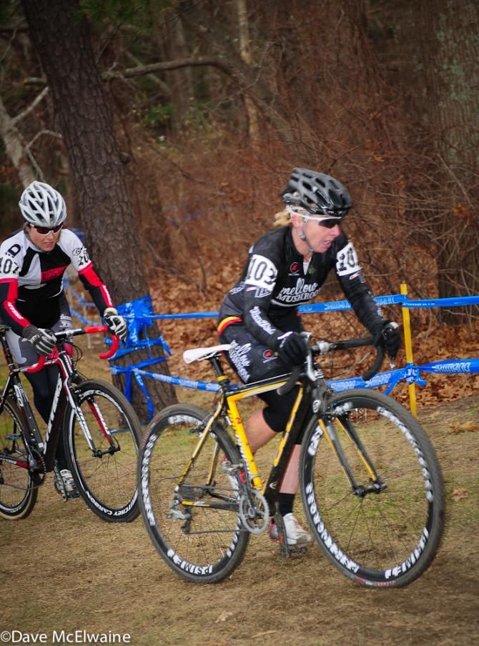 Laura Van Gilder (Van Dessel/ Mellow Mushroom) could not close the gap to Kemmerer and White