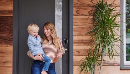 smart home trends: Yale door bell