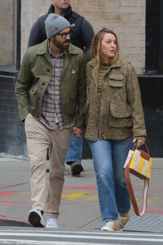 Ryan Reynolds and Blake Lively walking on the street