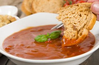 Tomato and chilli soup