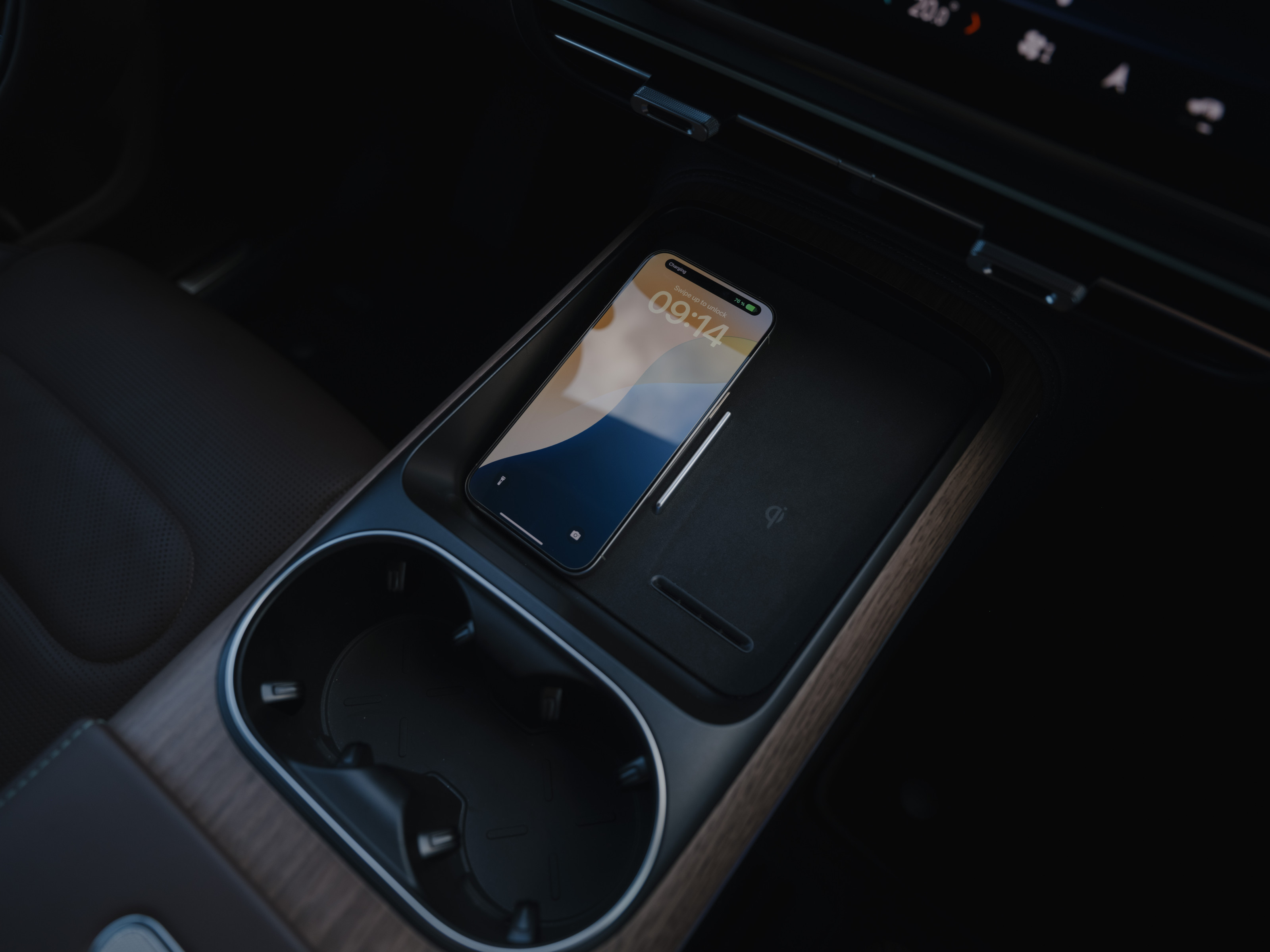 The functional, spacious interior bolsters the #5's overall sense of practicality and simplicity