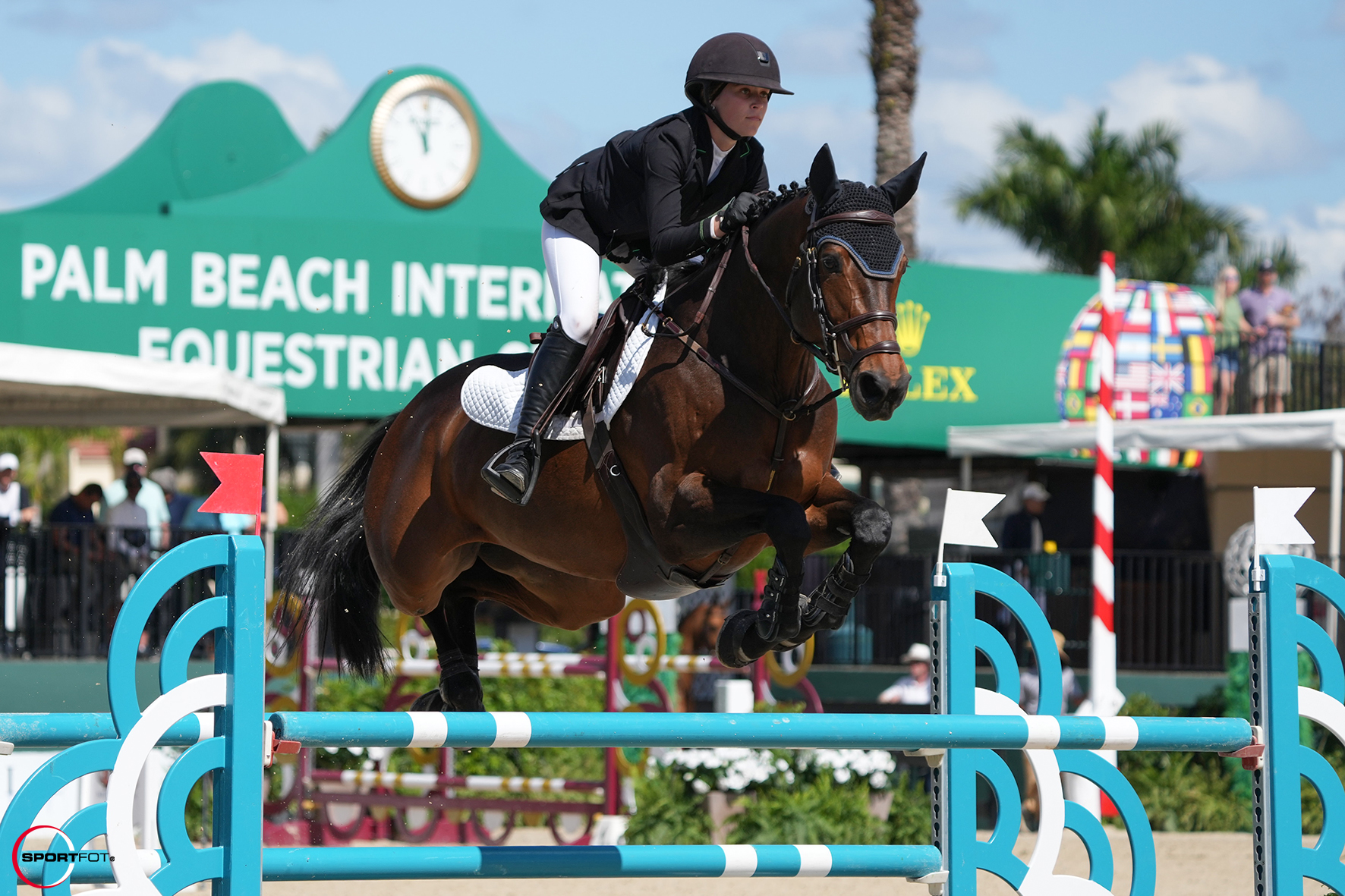 Grace Debney wins at Winter Equestrian Festival