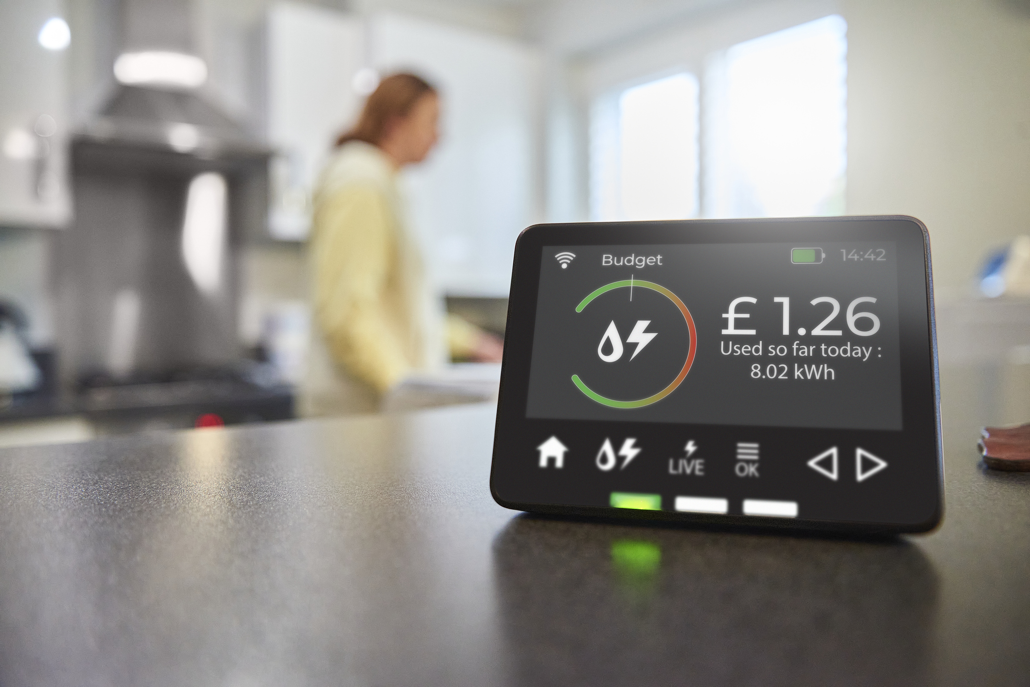 Smart meters vs regular meters - the pros and cons of smart meters ...