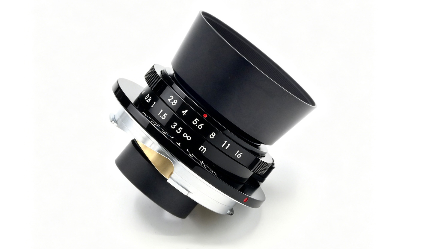 ARTRALAB 28mm f/2.8 in brass and black gloss paint