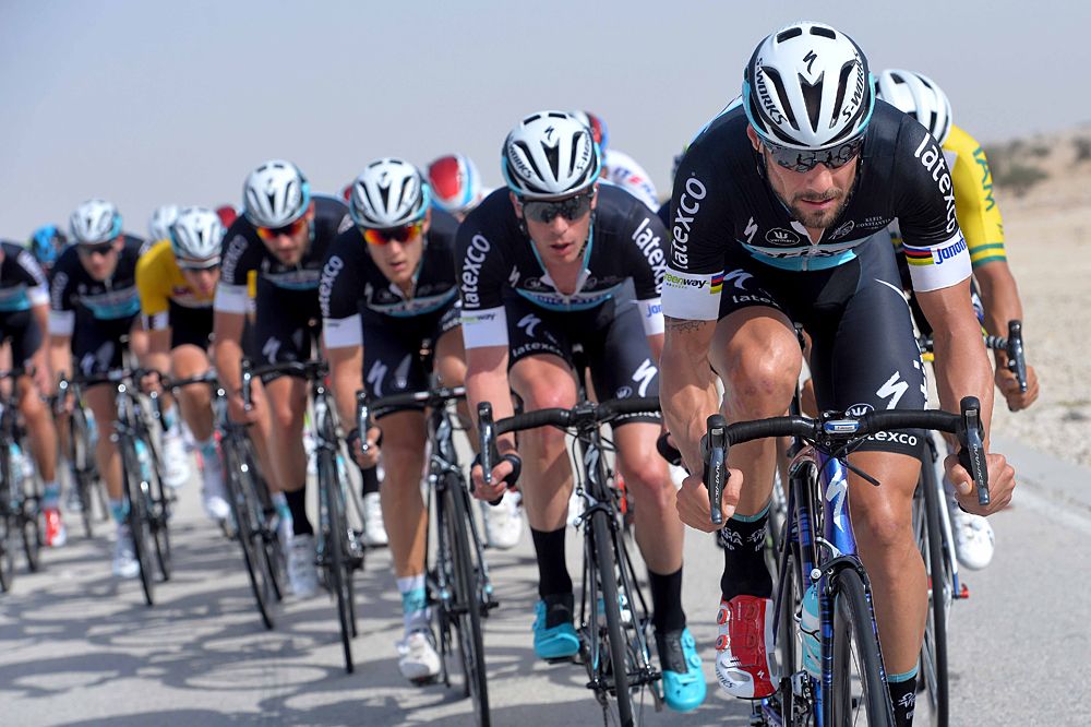 Tom Boonen leads his Etixx-QuickStep team during stage 5