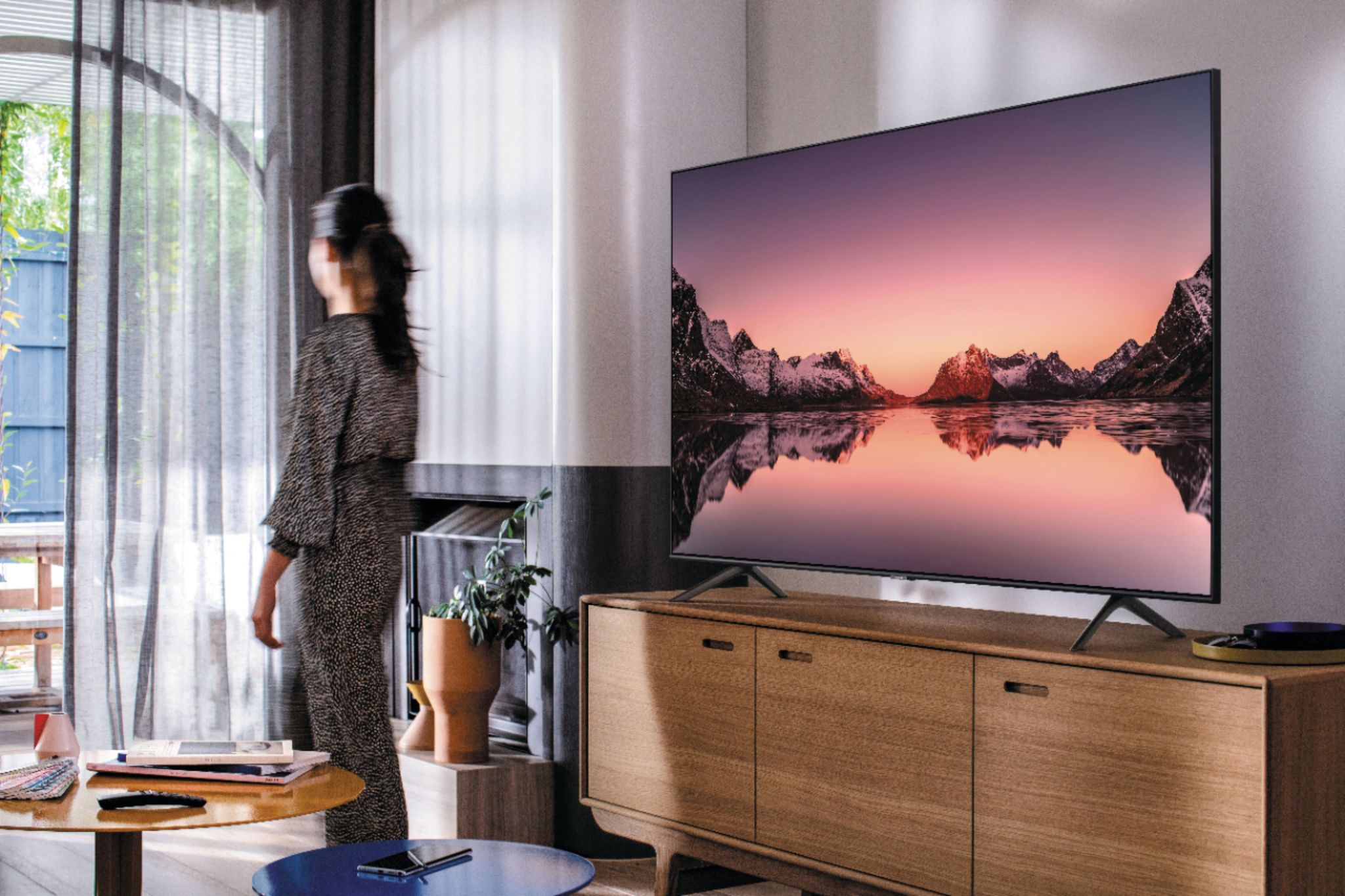 Shop this one-day Samsung smart TV sale with discounts on 4K and 8K