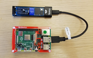 jurar semiconductor Superficie lunar Raspberry Pi 4 With an SSD: Dramatic Speed Improvements, Higher Price |  Tom's Hardware