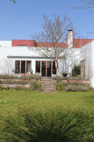 Image of the Mogens' family home in Bakkedal