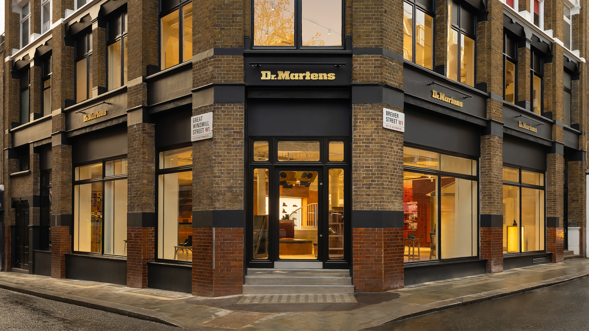 Dr. Martens new store 
