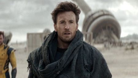 Johnny Storm (Chris Evans) looks ahead in Deadpool & Wolverine.