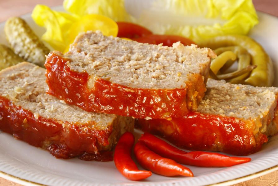 Children of elderly couple sue Bob Evans, claim meatloaf killed their parents