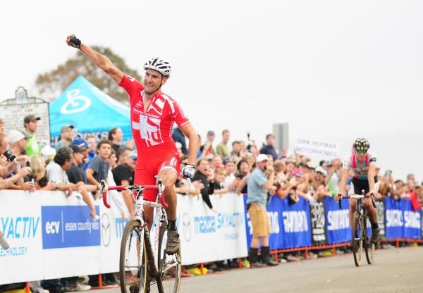 Christian Heule (Cannondale p/b Cyclocrossworld.com) celebrates his first victory in the USA this season
