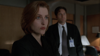Scully and Mulder in the "Memento Mori" episode of The X-Files