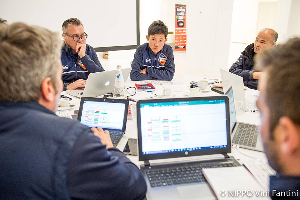 Riders met with directors to discuss season goals at the Nippo Vini Fantini camp