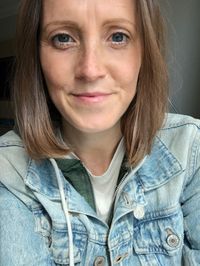 Isabelle Broom's avatar