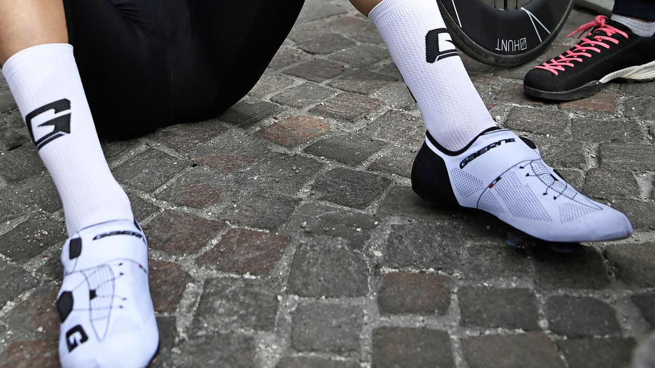 Giacomo Nizzolo Gaerne overshoes