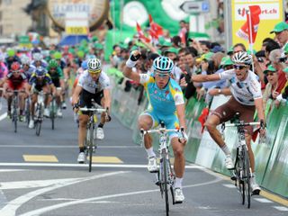 Alexandre Vinokourov wins as Mikael Cherel protests, Tour de Romandie 2011, stage three