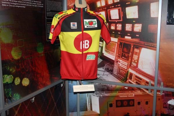 Johan Museeuw's jersey from his first Ronde victory in 1993.