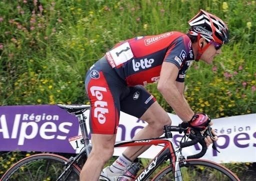 Evans tried to drop Valverde, but it only worked temporarily