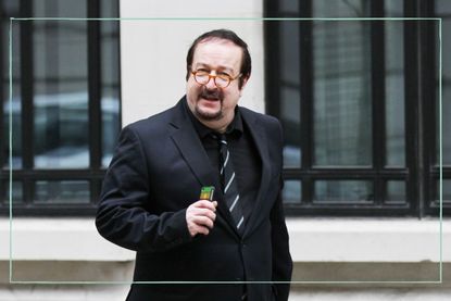 A paparazzi photo of Radio 2 presenter Steve Wright in the street