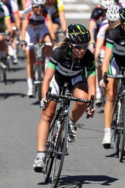 The Australian criterium Champion, Alexis Rhodes (GreenEDGE-AIS) in the bunch