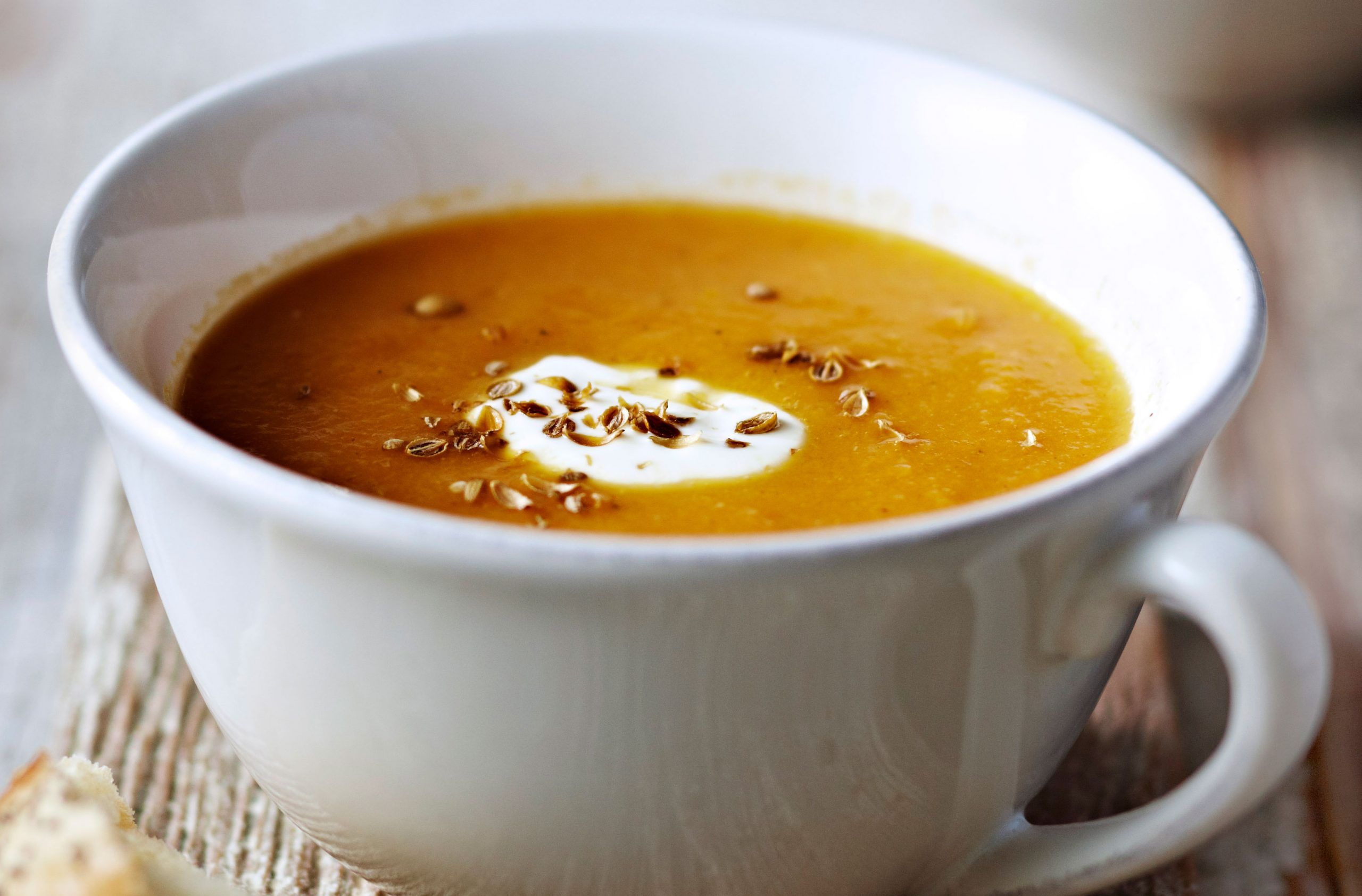 Spiced carrot and lentil soup recipe