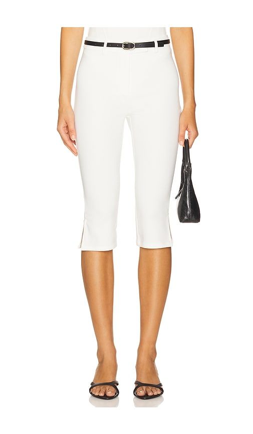 Harlow Capri