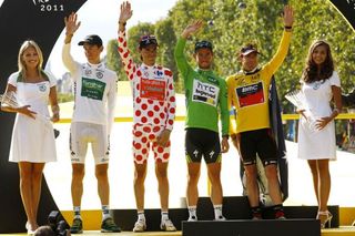 Cavendish (in green) on the 2011 Tour de France final podium