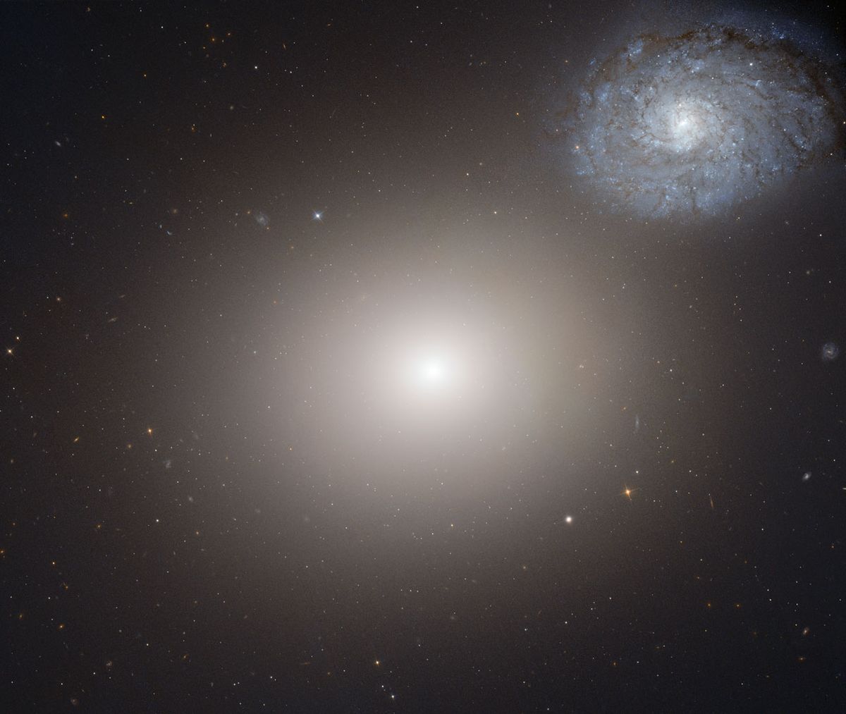 Hubble Telescope Sees Two Galaxies in Cosmic Dance Space