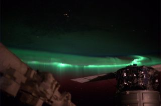 Hopkins' View of an Auroral Display