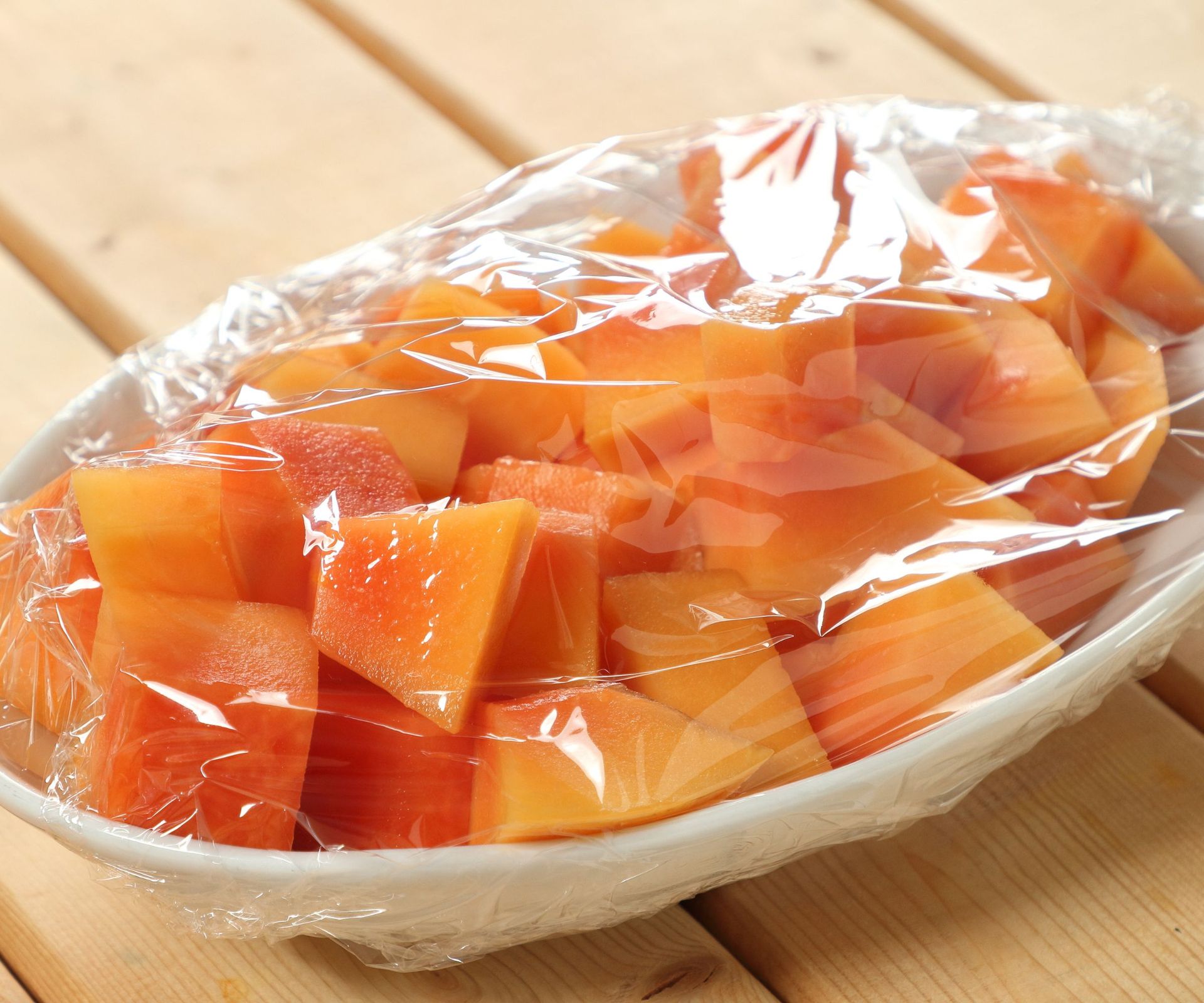 Simple DIY gnat traps: capture gnat flies in 3 steps or less | Homes