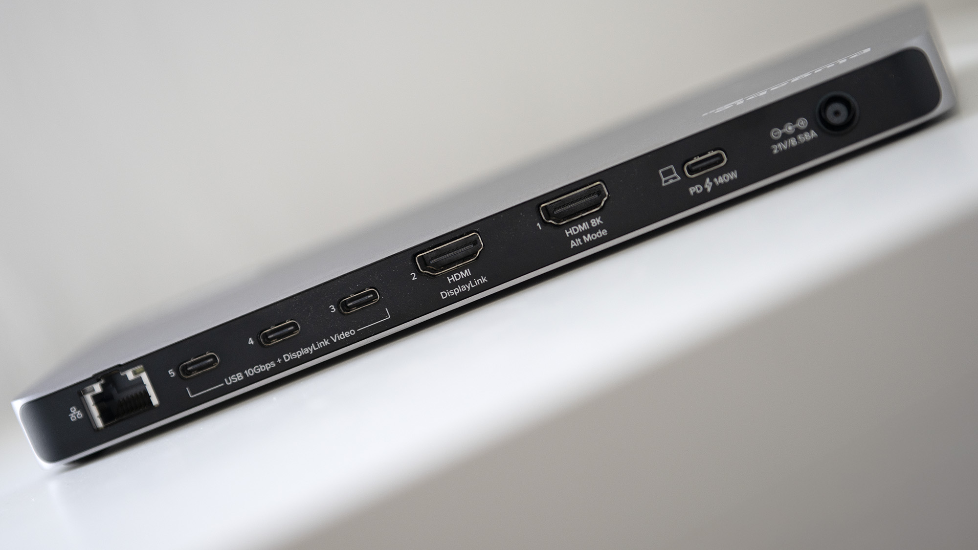 Plugable UD-7400PD dock
