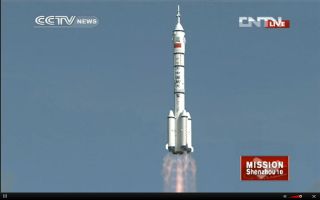 Shenzhou 10 Liftoff