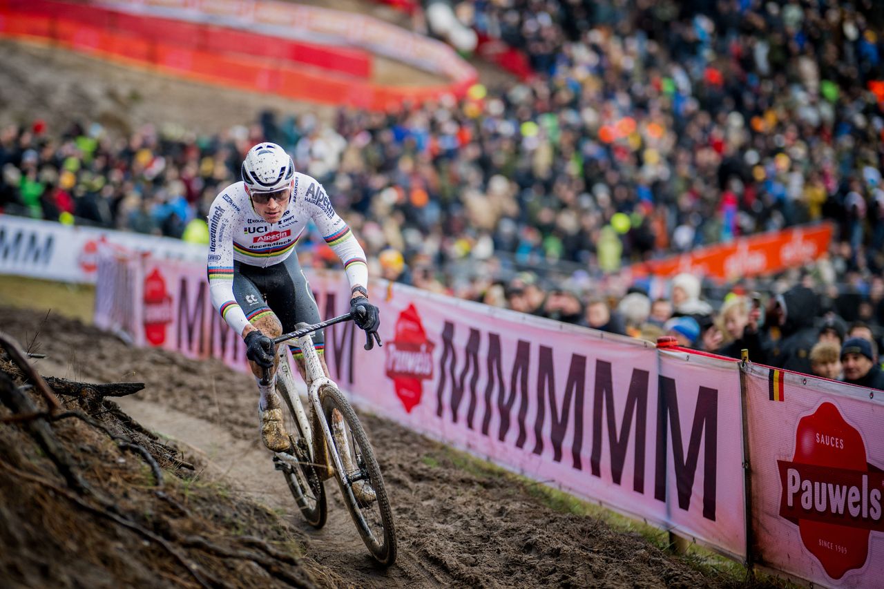 Mathieu van der Poel rides through sand at the Zonhoven World Cup