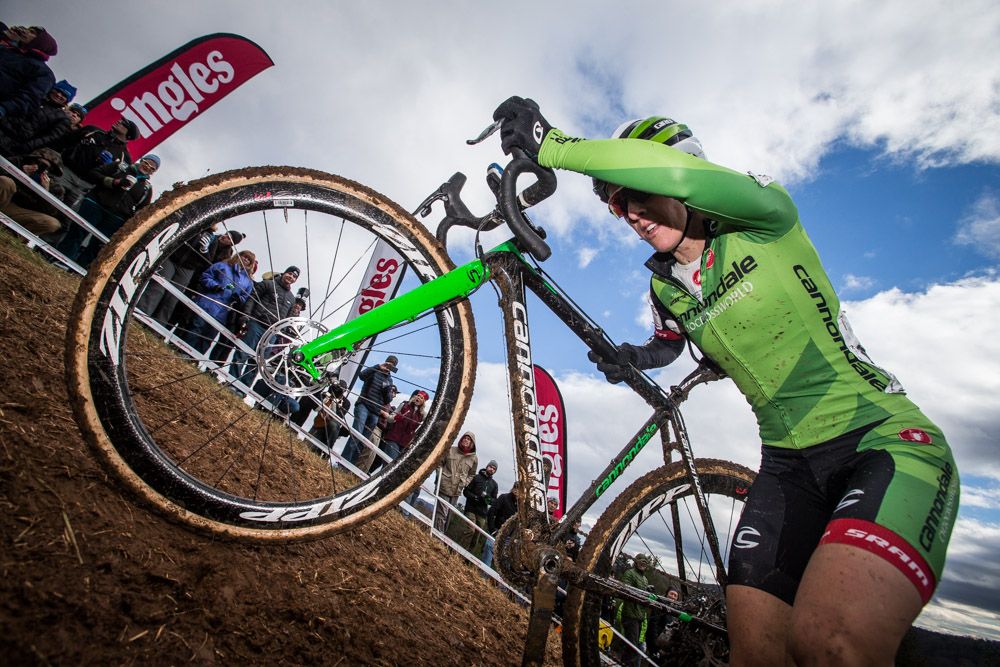 Kaitlin Antonneau (Cannondale) digs deep to make her way up the Heckle Hill