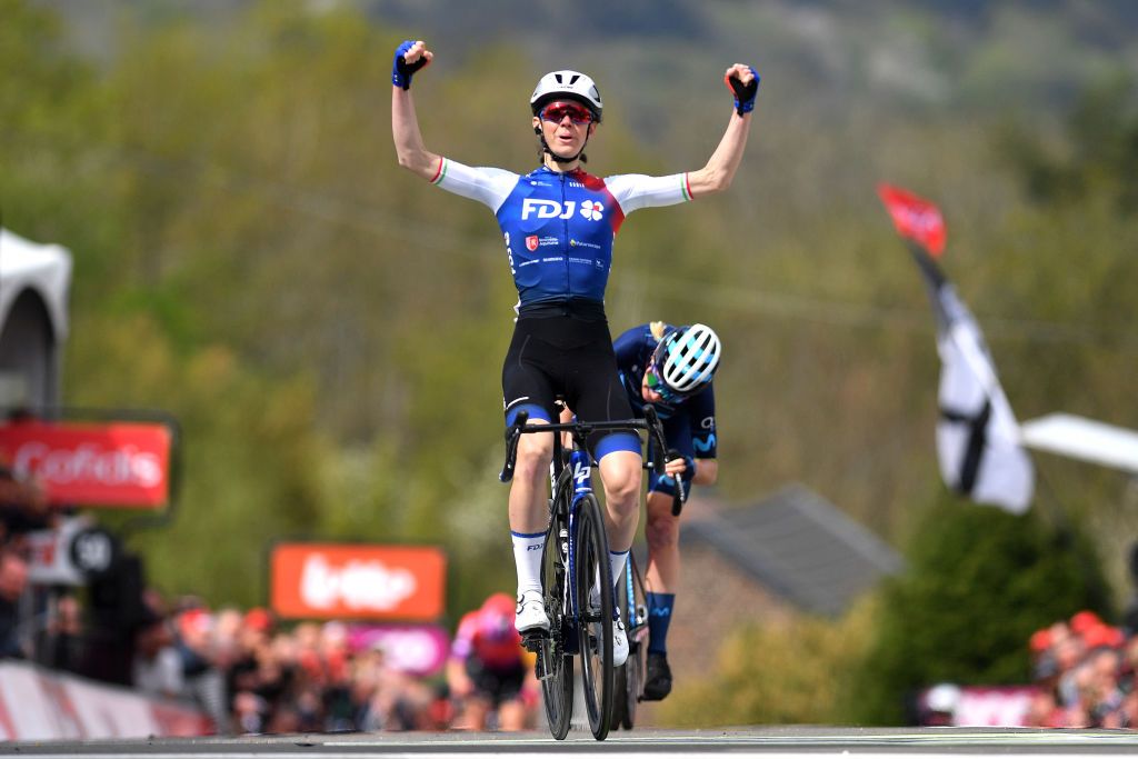 HUY BELGIUM APRIL 20 Marta Cavalli of Italy and Team FDJ Nouvelle Aquitaine Futuroscope celebrates winning ahead of Annemiek Van Vleuten of Netherlands and Movistar Team during the 25th La Flche Wallonne 2022 Womens Elite a 1334km one day race from Huy to Mur de Huy FlecheWallonne FWwomen on April 20 2022 in Huy Belgium Photo by Luc ClaessenGetty Images