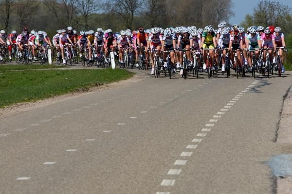 The bunch chases Megan Guarnier (Tibco) an early breakaway