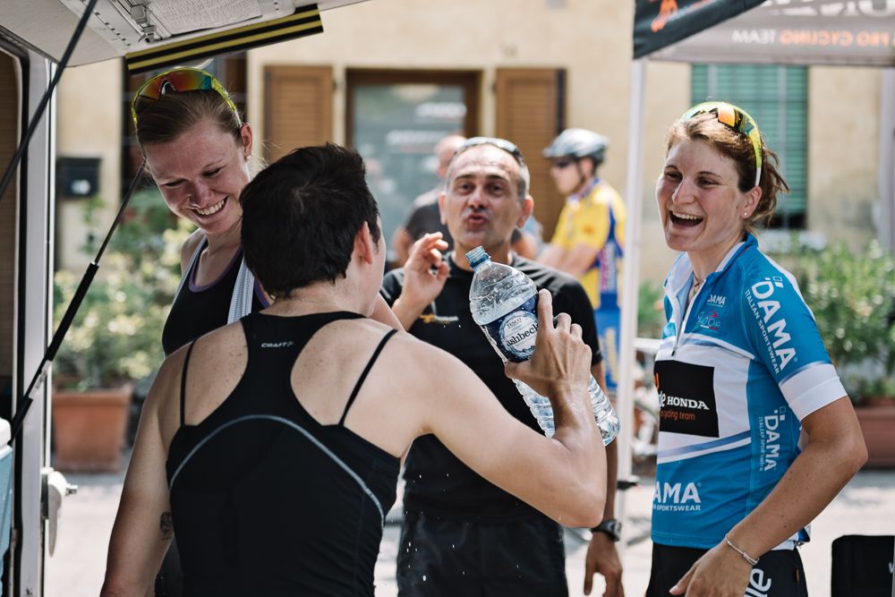 Fun times at the Wiggle-Honda bus before the stage start