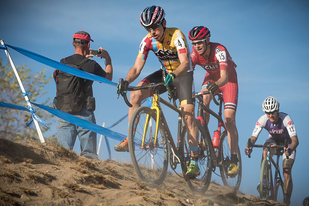 Allen Krughoff (Noosa) carefully takes a fast off camber descent during the early moments of the race.