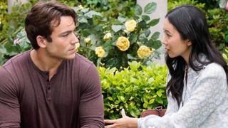 Rory Gibson and Kelsey Wang as Noah and Allie talking outside in The Young and the Restless