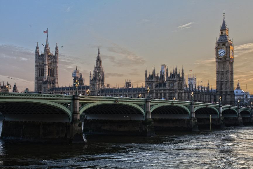 london-530055-1920-1556647138-Nw7S-column-width-inline