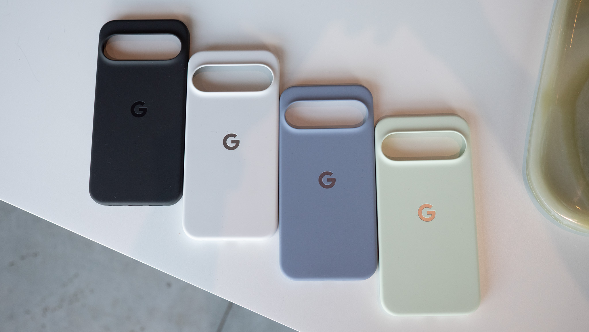 Official Google Pixel 10 Pro Pixelsnap cases with Qi2 MagSafe compatibility.