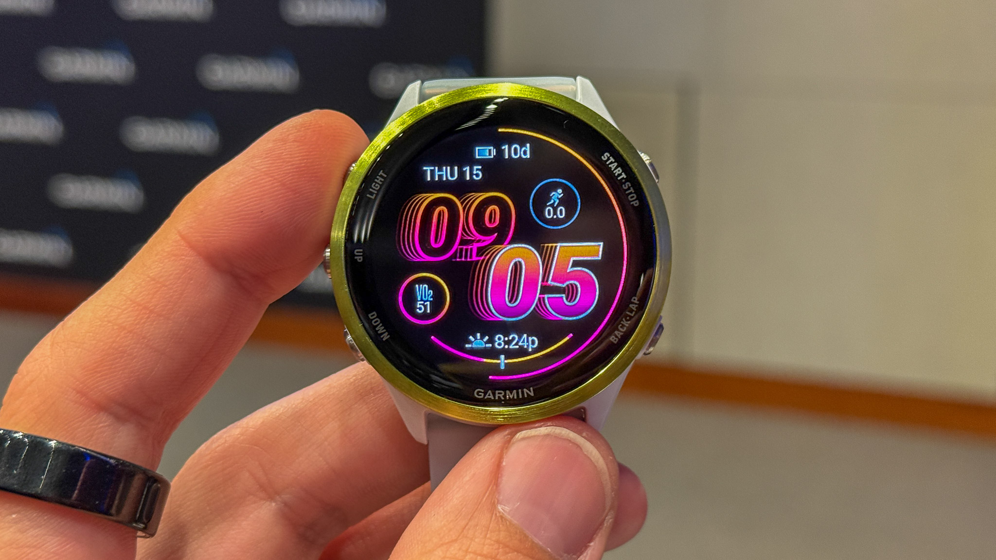 Garmin Forerunner 570 in hand