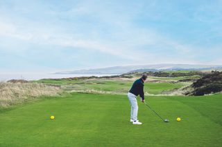 Steve North using the right side of the 10th tee box at Trump Turnberry