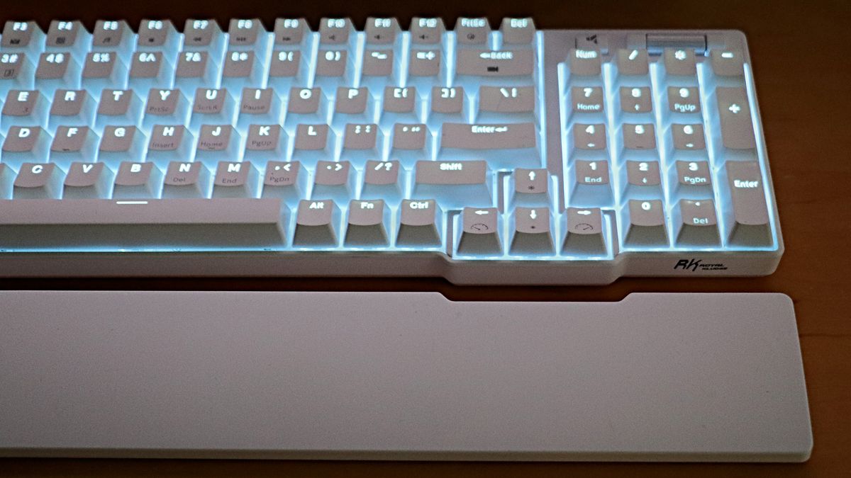 Royal Kludge RK96