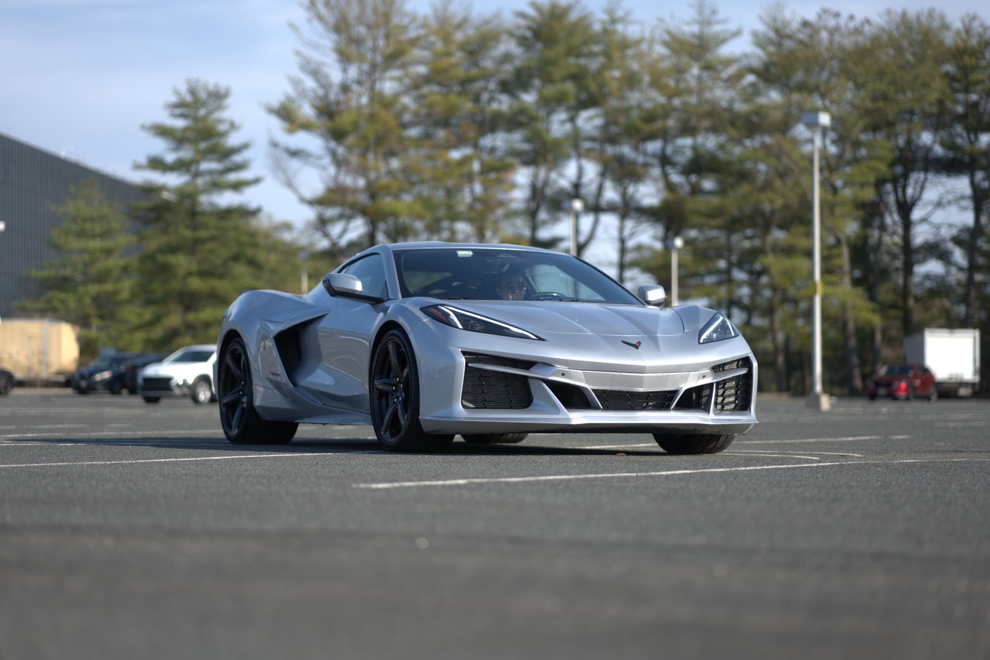 شورلت کوروت - گوگل جمینی در مقابل انسان.