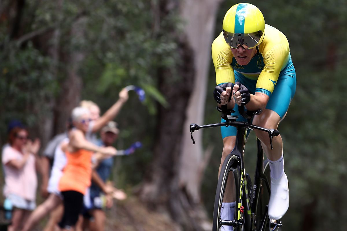 Cameron Meyer (Australia) riding to gold in the TT